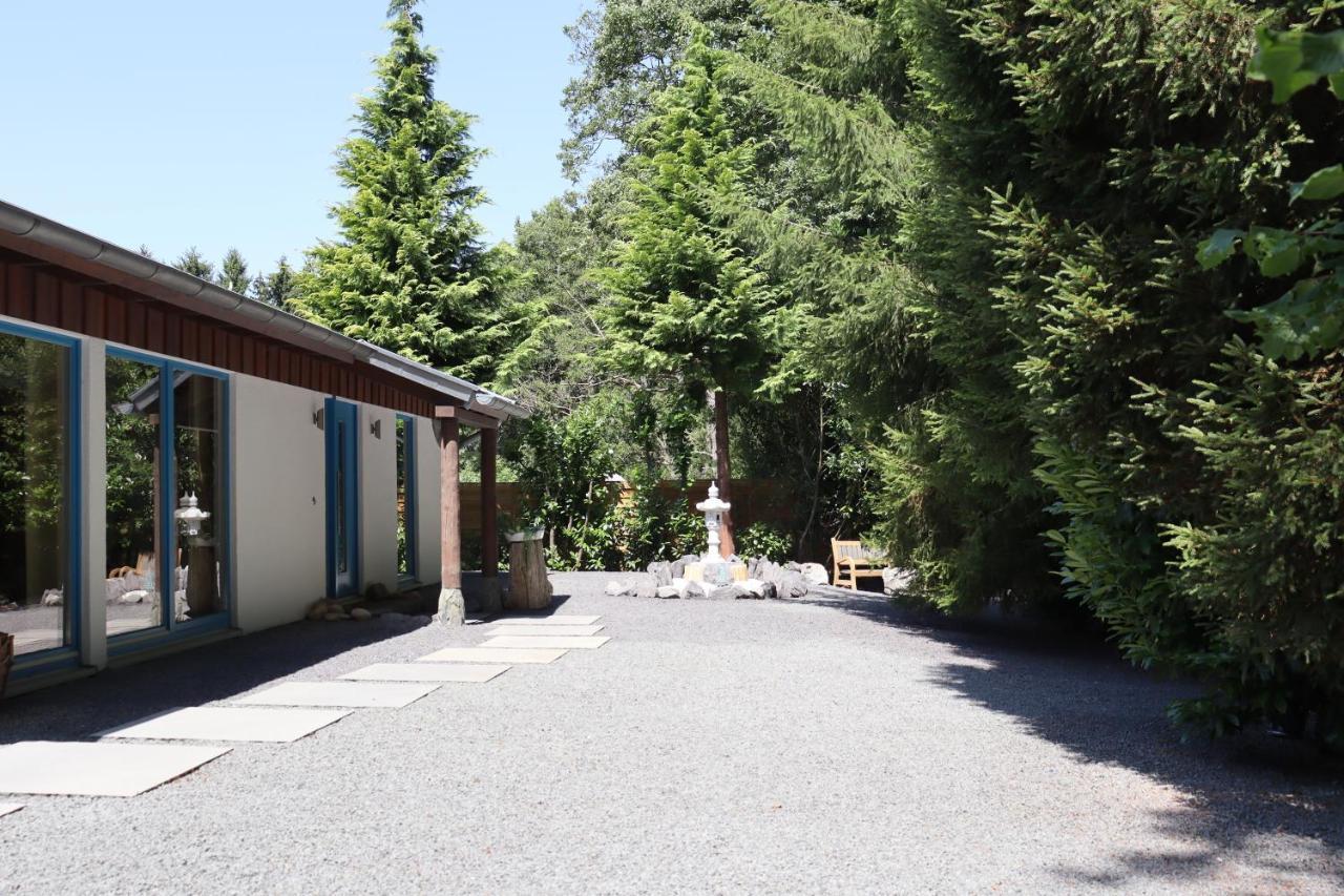 Bio-Ferienhaus-Eifel Rott  Esterno foto